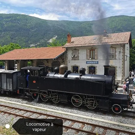 Le Pre Martin, De 3 Etoiles * Annot